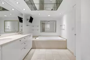 16500 Collins Ave, Sunny Isles Beach, FL 33160 - Photo 40