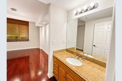 4242 NW 2nd St #901, Miami, FL 33126 - Photo 10
