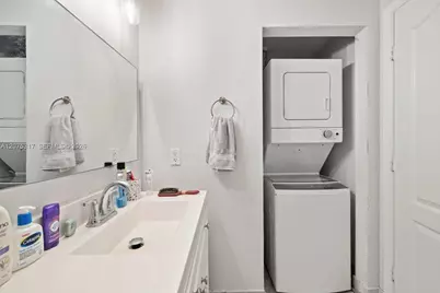 500 NE 29th St #606, Miami, FL 33137 - Photo 16