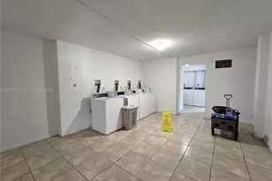 6940 Miami Gardens Dr, Hialeah, FL 33015 - Photo 22