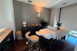 900 Biscayne Blvd, Miami, FL 33132 - Photo 26