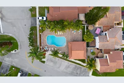 17251 NW 6th St, Pembroke Pines, FL 33029 - Photo 26