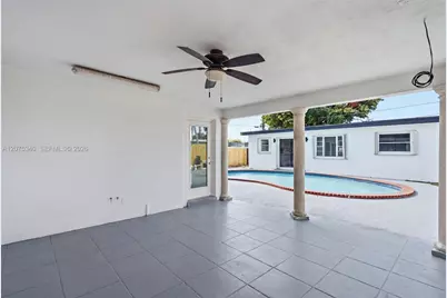 275 W 13th St, Hialeah, FL 33010 - Photo 36