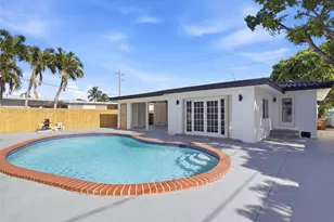 275 W 13th St, Hialeah, FL 33010 - Photo 32