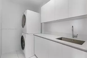 10201 Collins Ave, Bal Harbour, FL 33154 - Photo 20