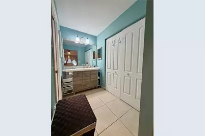 761 NE 199th St #202, Miami, FL 33179 - Photo 8