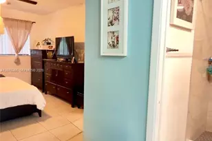 761 NE 199th St, Miami, FL 33179 - Photo 10