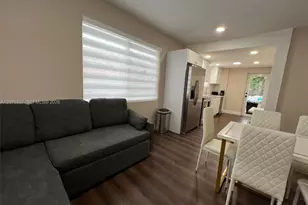945 79th Terrace, Miami Beach, FL 33141 - Photo 4