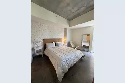 151 SE 1st St #405, Miami, FL 33131 - Photo 2