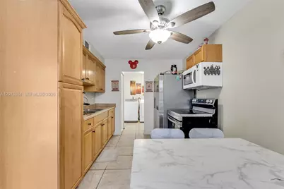 19137 NW 47th Ave, Miami Gardens, FL 33055 - Photo 6