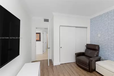 520 Brickell Key Dr #A1207, Miami, FL 33131 - Photo 24