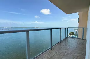 1155 Brickell Bay Dr, Miami, FL 33131 - Photo 2