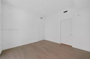 1400 Biscayne Blvd, Miami, FL 33132 - Photo 10
