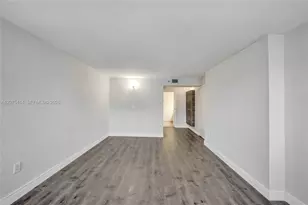 1201 S Ocean Dr, Hollywood, FL 33019 - Photo 22