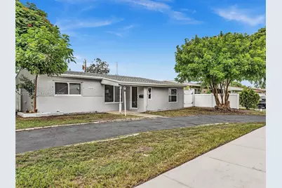 6800 Raleigh St, Hollywood, FL 33024 - Photo 2