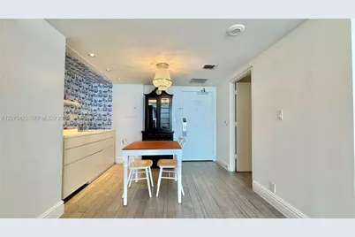 1100 West Ave #812, Miami Beach, FL 33139 - Photo 8