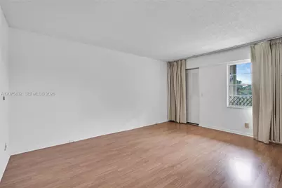 300 SW 134th Way #413E, Pembroke Pines, FL 33027 - Photo 10