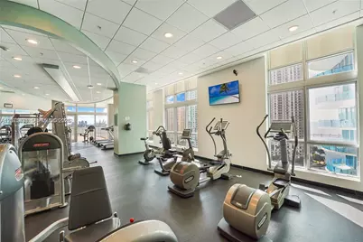 300 S Biscayne Blvd #L-432, Miami, FL 33131 - Photo 16