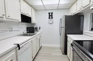 14501 N Kendall Dr, Miami, FL 33186 - Photo 16