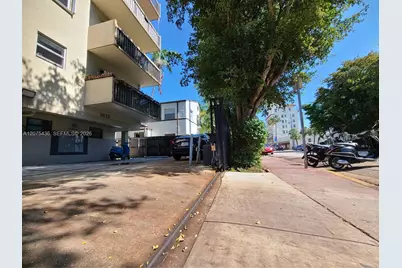 1612 Jefferson Ave #303, Miami Beach, FL 33139 - Photo 2