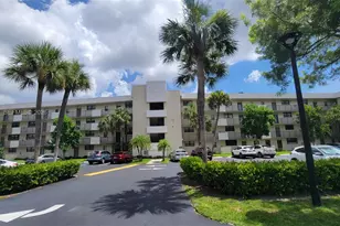 2410 Deer Creek Country Club Blvd, Deerfield Beach, FL 33442 - Photo 38