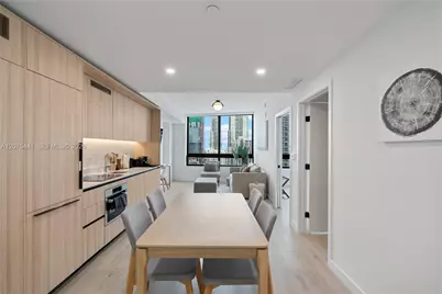 225 N Miami Ave #2807, Miami, FL 33128 - Photo 4