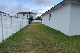 21230 SW 127th Pl, Miami, FL 33177 - Photo 12