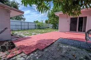 6944 SW 10th Ct, Pembroke Pines, FL 33023 - Photo 30