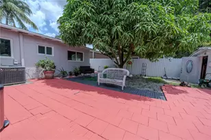 6944 SW 10th Ct, Pembroke Pines, FL 33023 - Photo 26