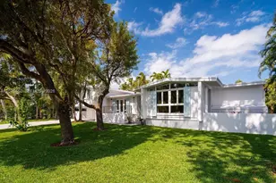 669 S Mashta Dr, Key Biscayne, FL 33149 - Photo 4