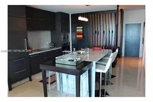 900 Biscayne Blvd, Miami, FL 33132 - Photo 8