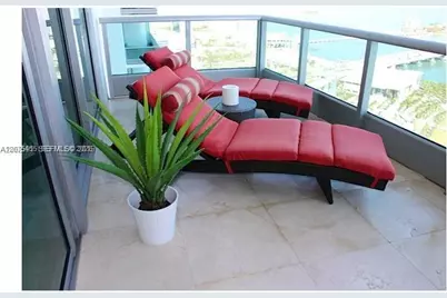 900 Biscayne Blvd #4207, Miami, FL 33132 - Photo 16