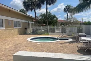9962 Twin Lakes Dr, Coral Springs, FL 33071 - Photo 26