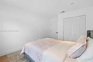 309 SE 3rd Ave, Hallandale Beach, FL 33009 - Photo 20