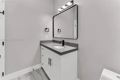 512 NW 23rd Ave, Fort Lauderdale, FL 33311 - Photo 20