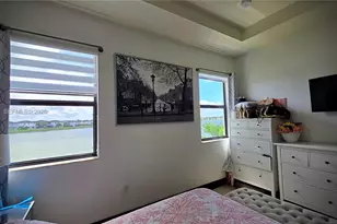 16017 NW 91st Ct, Miami Lakes, FL 33018 - Photo 14
