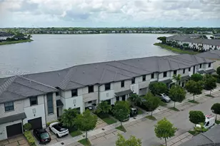 16017 NW 91st Ct, Miami Lakes, FL 33018 - Photo 36