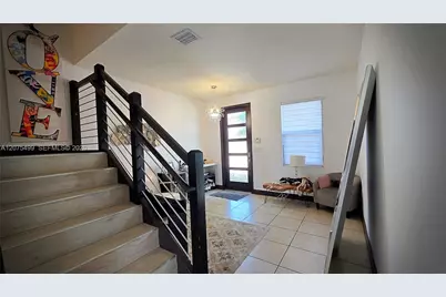 16017 NW 91st Ct, Miami Lakes, FL 33018 - Photo 6