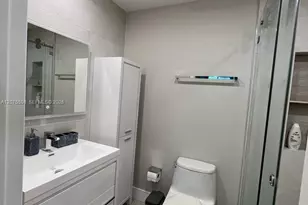 60 SW 13th St, Miami, FL 33130 - Photo 36