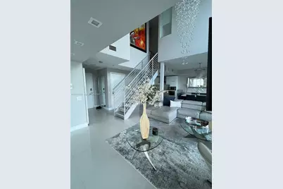 60 SW 13th St #5210, Miami, FL 33130 - Photo 10