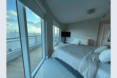 60 SW 13th St #5210, Miami, FL 33130 - Photo 64
