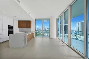 1400 Biscayne Blvd, Miami, FL 33132 - Photo 4