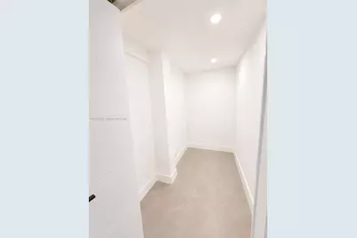 7239 NW Third St, Miami, FL 33126 - Photo 24