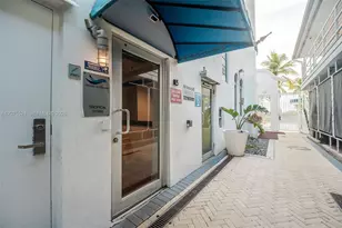 1060 Ocean Dr, Miami Beach, FL 33139 - Photo 14