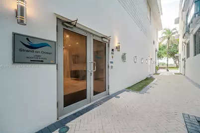 1060 Ocean Dr #D204, Miami Beach, FL 33139 - Photo 22