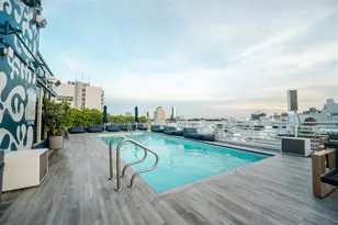 1060 Ocean Dr, Miami Beach, FL 33139 - Photo 12