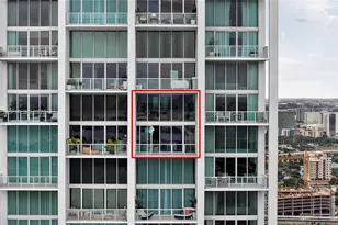 1040 Biscayne Blvd, Miami, FL 33132 - Photo 2
