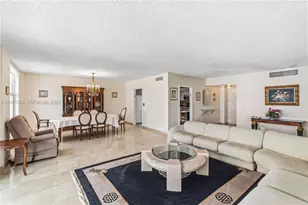 5001 Collins Ave, Miami Beach, FL 33140 - Photo 10