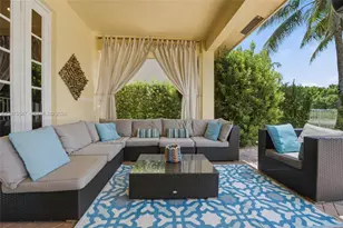 861 Crestview Cir, Weston, FL 33327 - Photo 4
