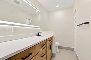 355 SW 121st Ave, Pembroke Pines, FL 33025 - Photo 12